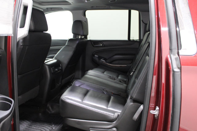 Used 2017 GMC Yukon XL SLT w/ Open Road Package AWD/4WD image 15
