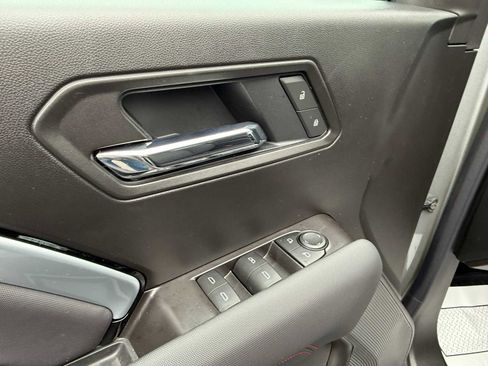 Used 2026 Chevrolet Colorado Z71 image 14