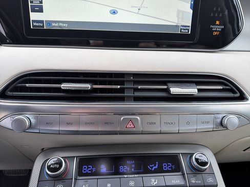 Used 2020 Hyundai Palisade Limited image 14