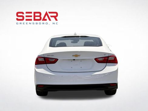 Used 2024 Chevrolet Malibu LT FWD image 9