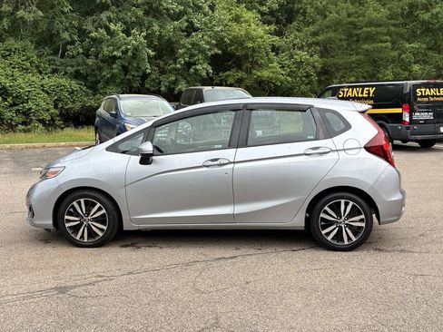 Used 2019 Honda Fit EX image 4