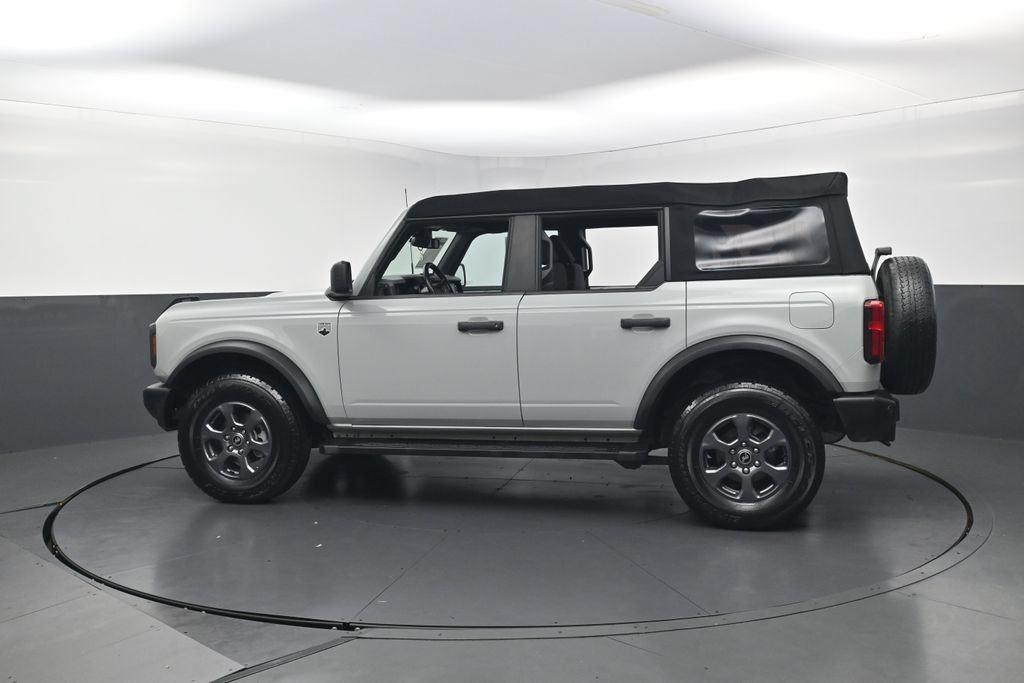 Used 2023 Ford Bronco Big Bend AWD/4WD image 4