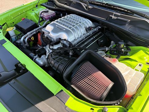 Used 2023 Dodge Challenger SRT Hellcat image 14