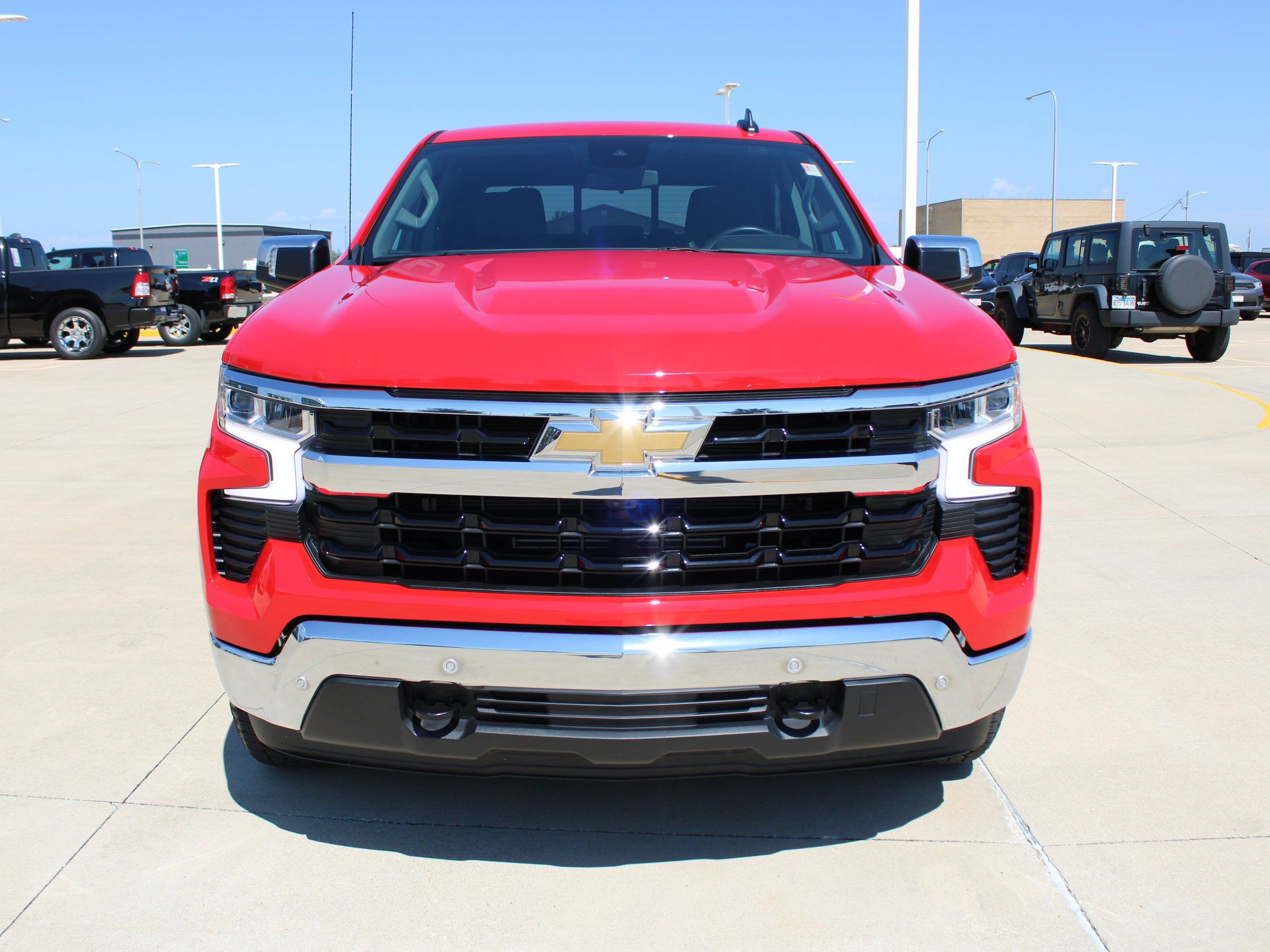 Used 2024 Chevrolet Silverado 1500 LT w/ Safety Package AWD/4WD image 11
