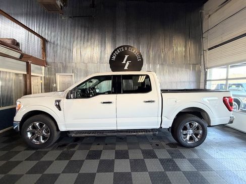 Used 2021 Ford F150 XLT w/ Equipment Group 301A Mid AWD/4WD image 8