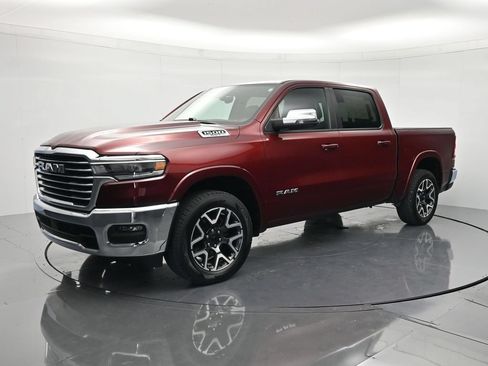 Used 2025 RAM 1500 Laramie AWD/4WD image 1