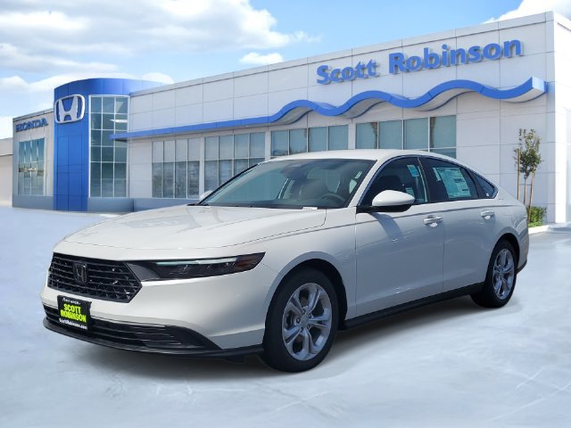New 2026 Honda Accord LX image 2