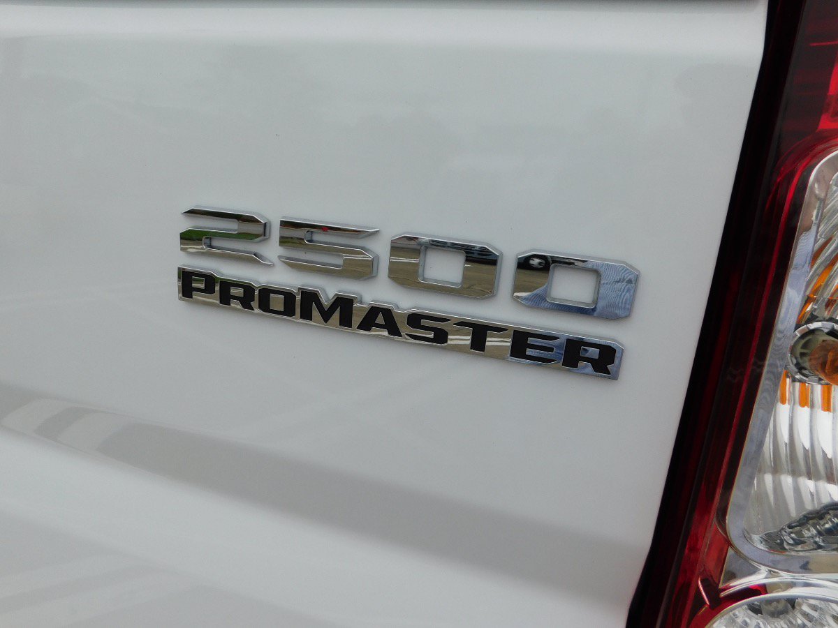 Used 2025 RAM ProMaster 2500 w/ U-Haul Equipment Group FWD image 10