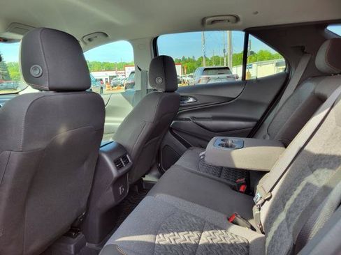 Used 2024 Chevrolet Equinox LT w/ LPO, Floor Liner Package AWD/4WD image 20