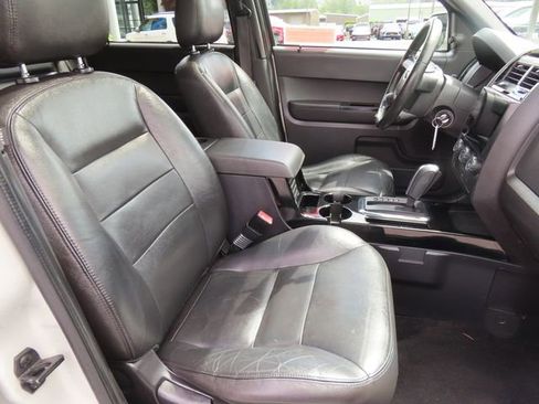 Used 2008 Ford Escape Limited AWD/4WD image 38