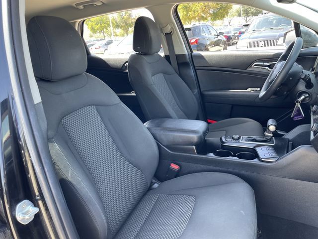 Used 2023 Kia Sportage LX AWD/4WD image 26