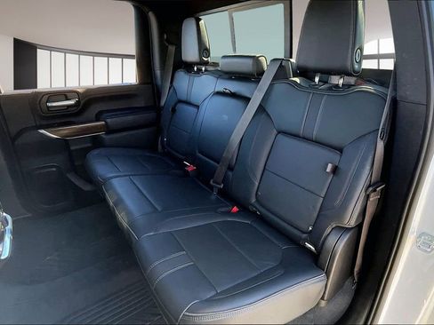 Used 2023 Chevrolet Silverado 3500 High Country w/ Z71 Off-Road Package image 28