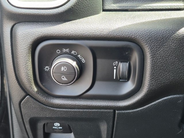 Used 2024 RAM 1500 Tradesman w/ Night Edition RWD image 16