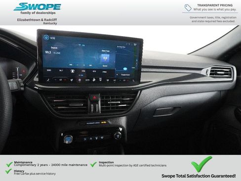 Certified 2024 Ford Escape ST-Line w/ Tech Pack #1 AWD/4WD image 19