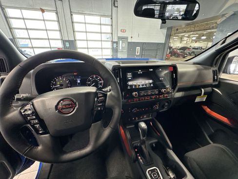 New 2026 Nissan Frontier PRO-4X w/ Pro-4x Convenience Package AWD/4WD image 2