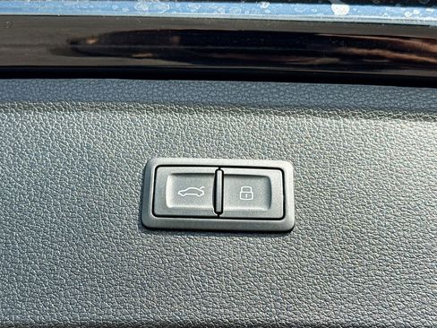 Used 2022 Audi Q5 2.0T Premium Plus image 13