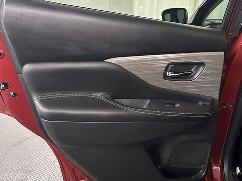 Used 2018 Nissan Murano S image 26