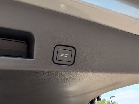 New 2026 Chevrolet Traverse High Country w/ LPO, Floor Liner Package FWD image 13