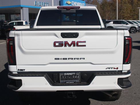 New 2026 GMC Sierra 2500 AT4 w/ AT4 Premium Plus Package image 6