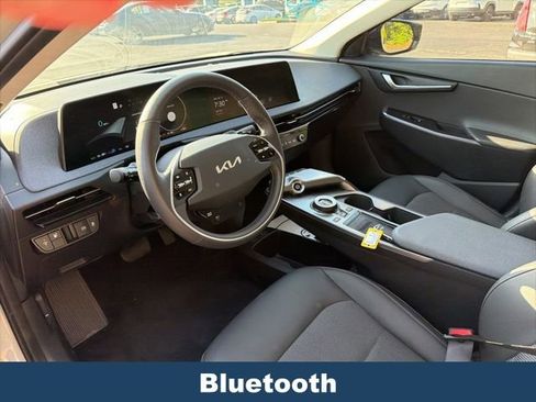 Used 2024 Kia EV6 Light image 4