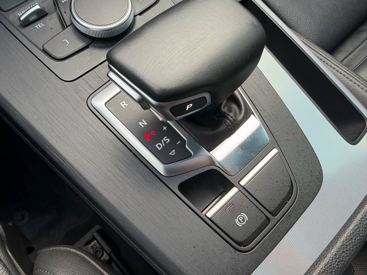 Used 2020 Audi Q5 2.0T Premium AWD/4WD image 17