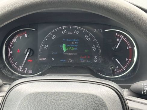 Used 2024 Toyota RAV4 XLE FWD image 12