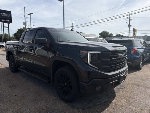 Used 2022 GMC Sierra 1500 Elevation RWD image 4