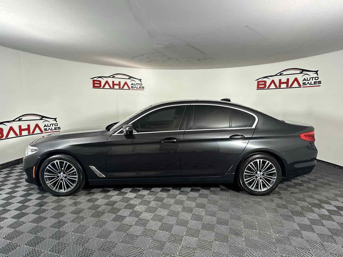 Used 2019 BMW 540i w/ Premium Package RWD image 5