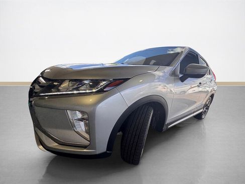 Used 2018 Mitsubishi Eclipse Cross SE image 8