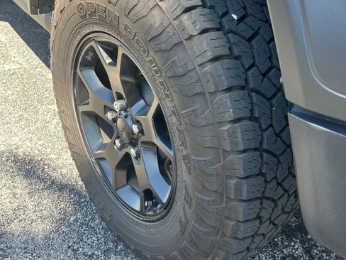 Used 2023 Jeep Wrangler Willys image 5