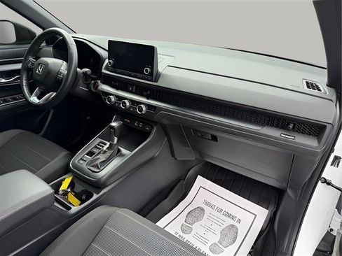 Used 2023 Honda CR-V Sport image 16