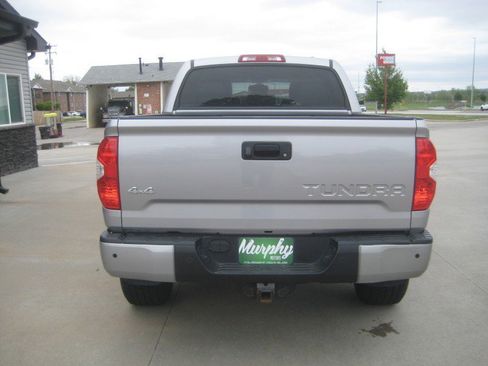 Used 2017 Toyota Tundra Limited w/ Limited Premium Package AWD/4WD image 6