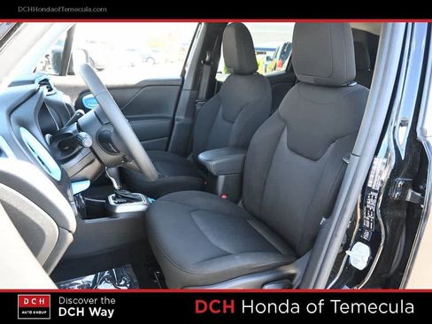 Used 2022 Jeep Renegade Sport w/ Sport Appearance Group image 18