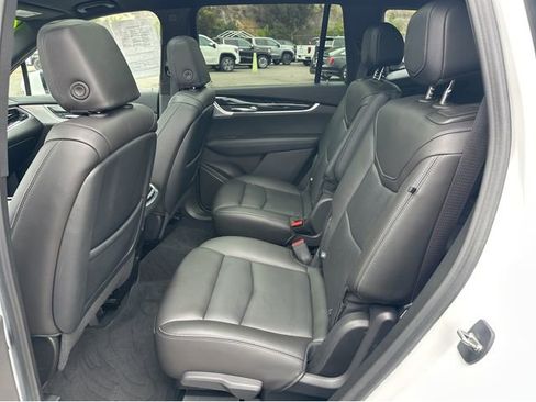 Certified 2023 Cadillac XT6 Premium Luxury FWD image 14