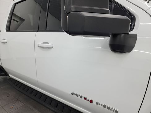 Used 2022 GMC Sierra 2500 AT4 w/ AT4 Premium Plus Package image 30