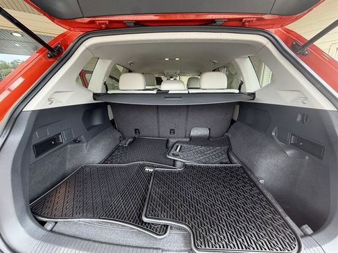 Used 2019 Volkswagen Tiguan SE AWD/4WD image 13