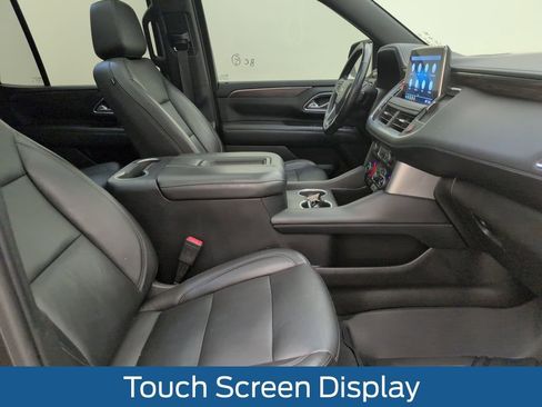 Used 2021 Chevrolet Tahoe LT w/ LT Signature Package image 18