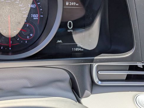 Used 2023 Hyundai Elantra SEL FWD image 27