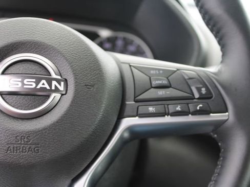 Used 2025 Nissan Sentra SV w/ All-Weather Package FWD image 17