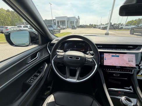 New 2026 Jeep Grand Cherokee Limited w/ Limited Altitude Package RWD image 15