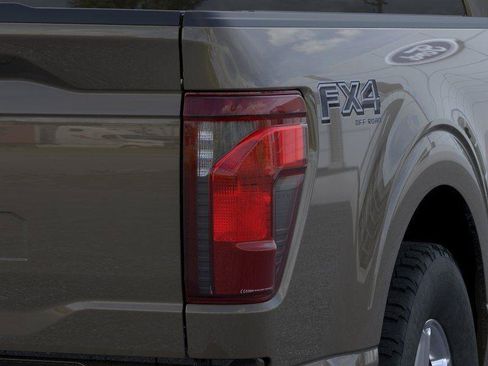 New 2026 Ford F150 XLT w/ FX4 Off-Road Package AWD/4WD image 21