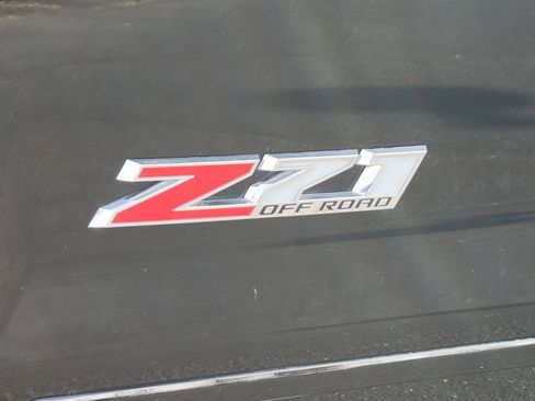 Used 2016 Chevrolet Silverado 2500 LT w/ Midnight Edition image 16