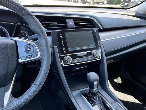 Used 2016 Honda Civic EX image 6