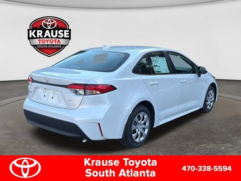 New 2026 Toyota Corolla LE FWD image 5
