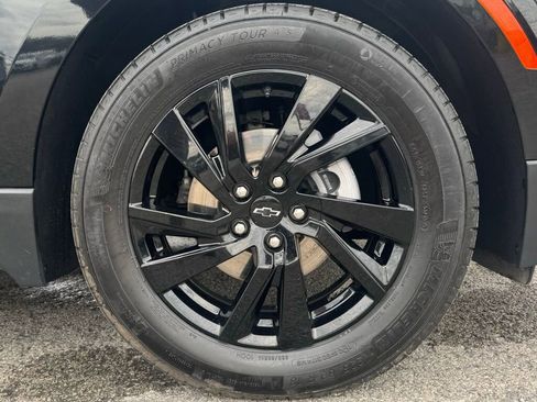 Used 2024 Chevrolet Equinox LS w/ Midnight Edition image 12