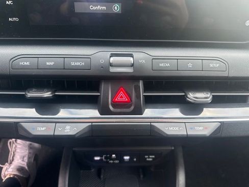 Certified 2025 Kia K4 EX FWD image 9