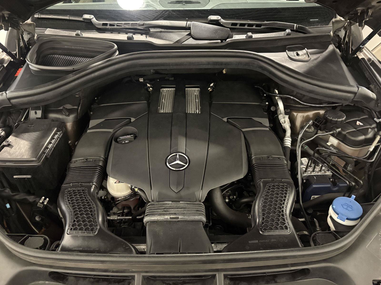 Used 2017 Mercedes-Benz GLS 450 4MATIC image 52