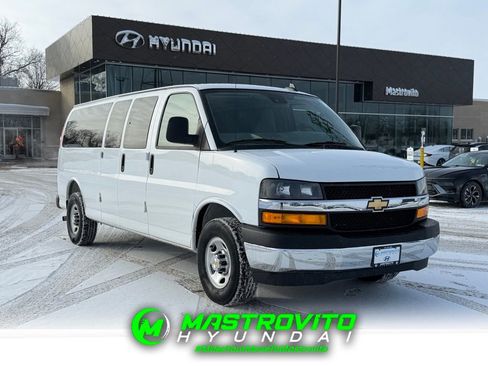 Used 2025 Chevrolet Express 3500 LT w/ LT Preferred Equipment Group image 1