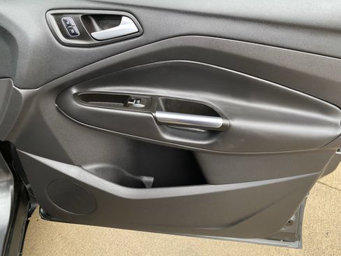 Used 2017 Ford Escape Titanium w/ Equipment Group 301A image 13