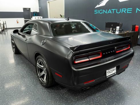 Used 2018 Dodge Challenger SRT Hellcat image 9